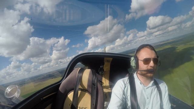 Первый самостоятельный полет | first solo flight смотреть онлайн