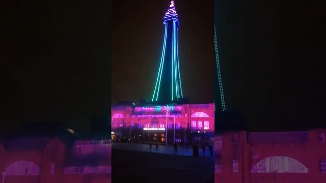 Blackpools Odessey 2023 Lazer show on the prom. смотреть онлайн