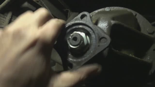 Пара причин вибрации на Газелях Соболях. Вибрация по кузову во время движения на Газели. Соболе.