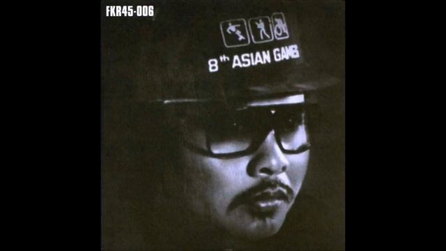 Sroeng Santi Kuen Kuen Lueng Lueng Black Sabbaths Iron Man Cover смотреть онлайн