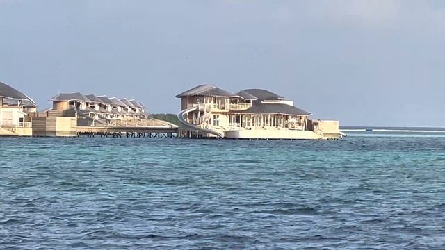 Soneva Jani Мальдивы | Глава вторая | Закат 🌅 | панорамный вид на Soneva Jani Maldives. смотреть онлайн