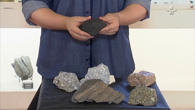 Conheça o granito azul Bahia, rocha com depósito em apenas quatro países no mundo смотреть онлайн