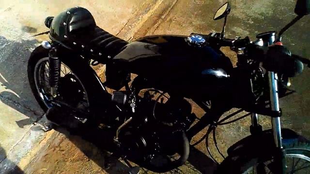 Café Racer 125 cc смотреть онлайн