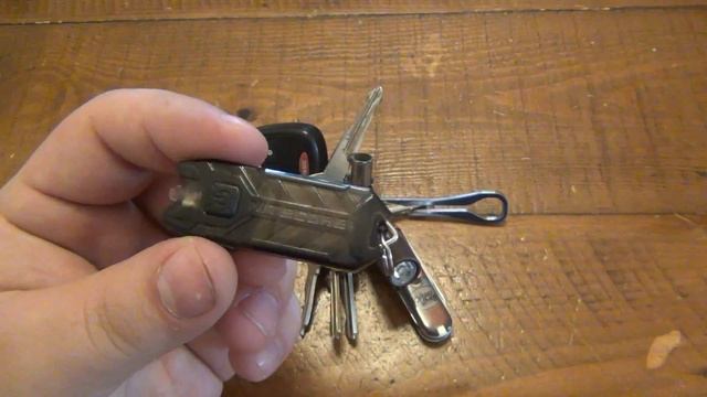 Nitecore TUBE V2 (Flat $10 Keychain Flashlight) Is 55 Lumens Bright Enough? смотреть онлайн