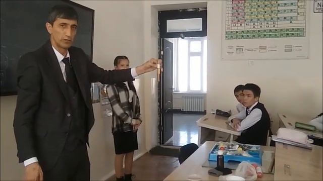 УРОК ХИМИИ В 7-Б КЛАССЕ смотреть онлайн