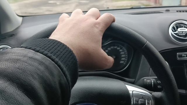 Заменил руль перетянутый в кожу. Ford Mondeo 4 2.0 TDCI смотреть онлайн