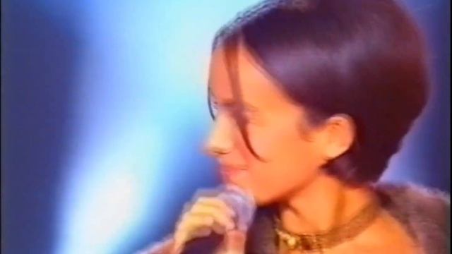Alizée - Moi...Lolita Tapis Rouge 10 07 2000
