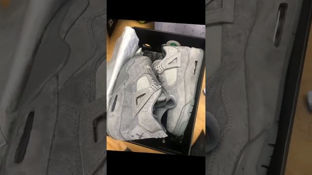 KAWS Air Jordan 4 Cool Grey | Aurorashoes смотреть онлайн