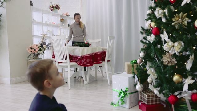 Гирлянда смотреть онлайн