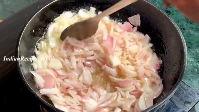 முகலாய சிக்கன் கிரேவி | Mughlai Chicken Gravy Recipe In Tamil | Chicken Gravy In Tamil | Chicken смотреть онлайн