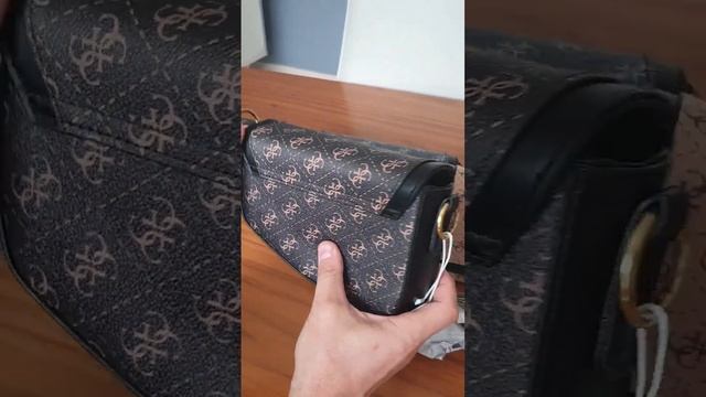 Сумка женская Guess седло смотреть онлайн