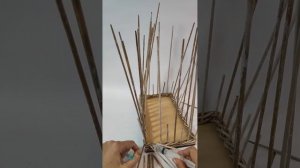 Как собрать подставку и сплести подносы