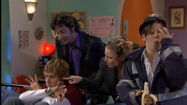 Extra English Episode 30