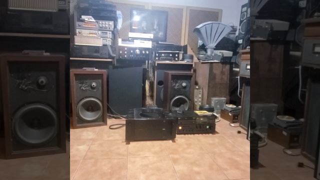 ACOUSTIC RESEARCH AR 3A & HOLIMAR AMF 200 HIEND TOPE DE LINEA ! смотреть онлайн