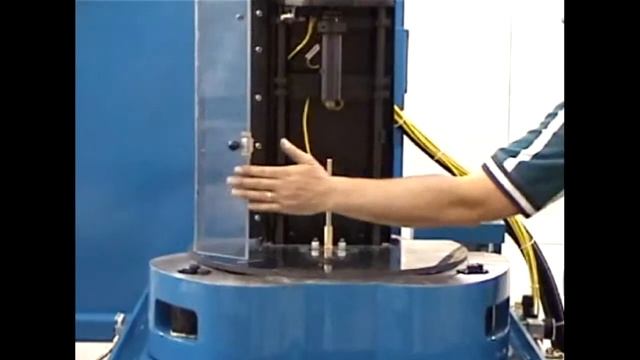 Kinefac MC 6 Vertical FTF spline смотреть онлайн