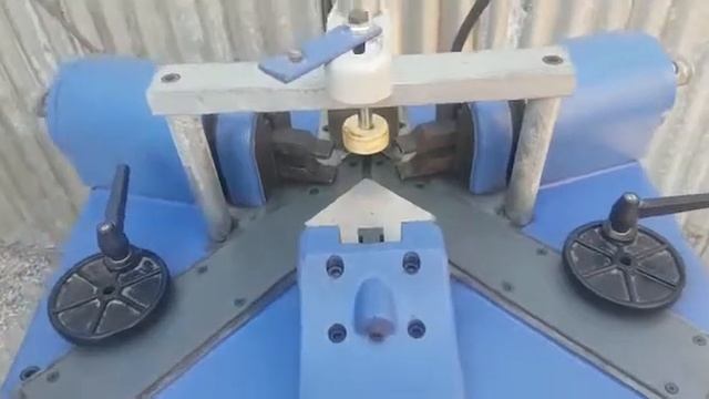 Видео работы углообжимного пресса OZCELIK APEX, 2008 г.в. смотреть онлайн
