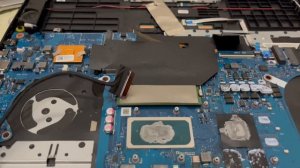 ASUS FX706H. Разбор и замена клавиатуры