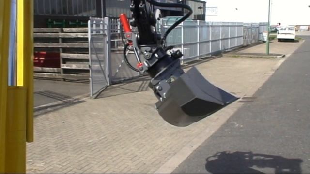 Anross TR05 Tilt Rotator (Demo) смотреть онлайн