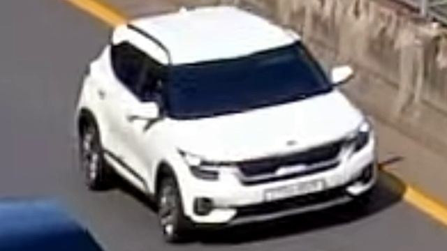 Kia Seltos смотреть онлайн