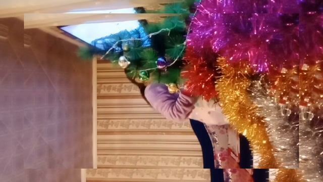 VLOG\Порезалась с скочем\19.12.19 смотреть онлайн