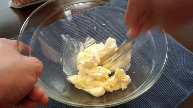 Cream Cheese Pimiento смотреть онлайн