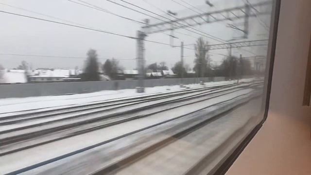из окна поезда Станция Чудово,ЭТ2М. смотреть онлайн