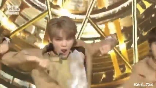 Dongkiz - Beautiful (Show Music Mix) смотреть онлайн