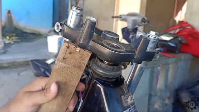 HOW TO CHANGE IGNITION SWITCH | REPLACING IGNITION SWITCH | XRM 125 IGNITION SWITCH смотреть онлайн