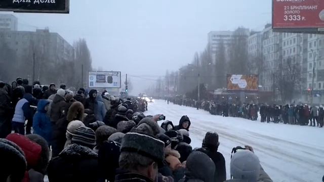 Олимпийский факел в Воронеже.Институт Искусств. смотреть онлайн
