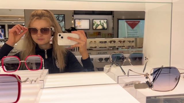 Летим в Сочи ✈️ | Какой-то Уркин забрал наш багаж!!! 🏴☠️ | немного устала🤏 смотреть онлайн