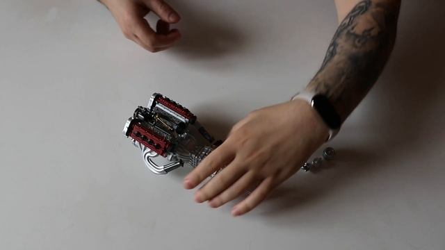 Сборка модели Ferrari F40 COMPETIZIONE в масштабе 1:8 от CENTAURIA / кр медиа, 23 и 24 номер смотреть онлайн