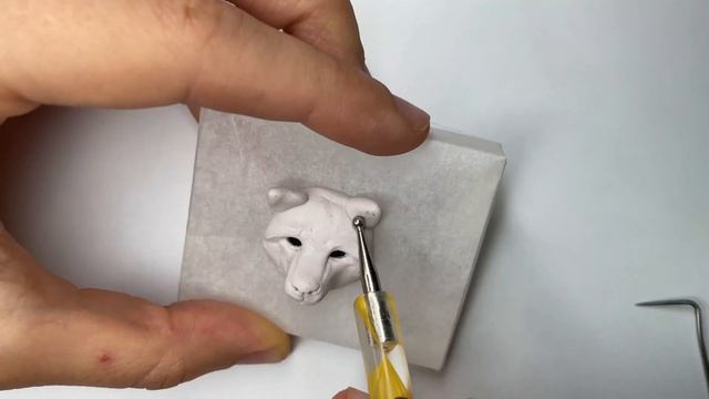 Polymer clay Grary wolf brooch tutorial. Handmade brooch animals смотреть онлайн