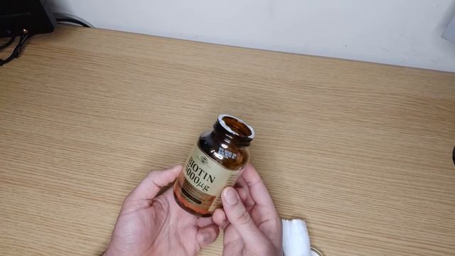BIOTIN 5000ug - Suitable for Vegans - 100 Vegetable Capsules смотреть онлайн