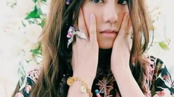 Thai actor/ Esther Supreeleela