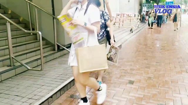 Kesibukan di Pagi Hari l Rutinitas Menyenangkan Sarapan pagi смотреть онлайн