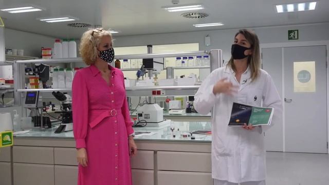 Cosmic Cosmetics - Astrology and astronomy align for winning cosmetic formulas (English) смотреть онлайн