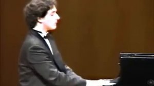 Гайдн соната ми минор