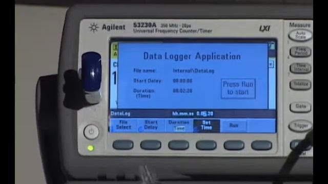 Keysight 53200 Series Frequency Counter: DataLogging смотреть онлайн