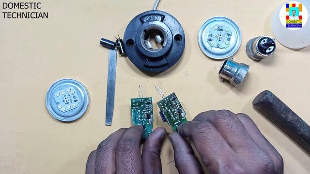 LED BULB 7W AND 9W EK HI VIDEO REPAIR KARNA SIKHE . 9W AND 7W LED BULB REPARING SIKHEN. смотреть онлайн