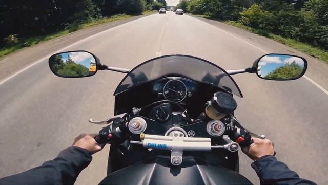 yamaha r6 VS yamaha r1 | девушка без опыта откручивает на yamaha r6 смотреть онлайн