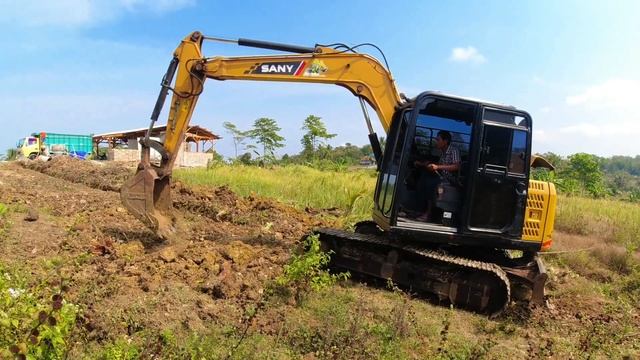 Sony Excavator Working, Heavy Equipment Machines Construction смотреть онлайн