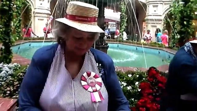 ГУМУ 120 лет. Бесплатное мороженое в ГУМЕ. смотреть онлайн