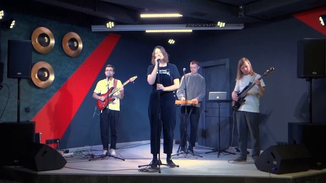 НЕ ВИНОВАТА 2021 // Света Лукьянова смотреть онлайн