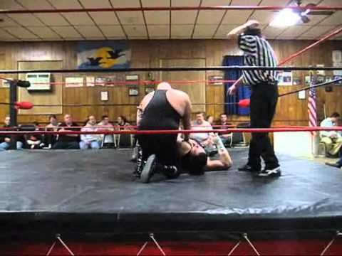 Bionic Dan Bidondi vs Paulie Gilmoure смотреть онлайн