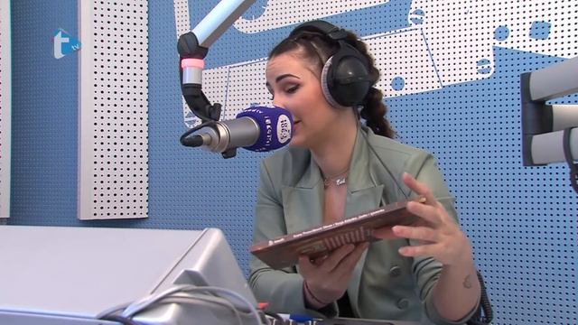 Gost dana by Eva Zadro - Slikovnica tek otiskana, a Ivanin veprić Janko već postao zvijezda смотреть онлайн