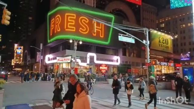 Донья КаБэ наелась пиццы и пасты после плясок. Продала квартиру дочери. Селим будет содержать позже смотреть онлайн