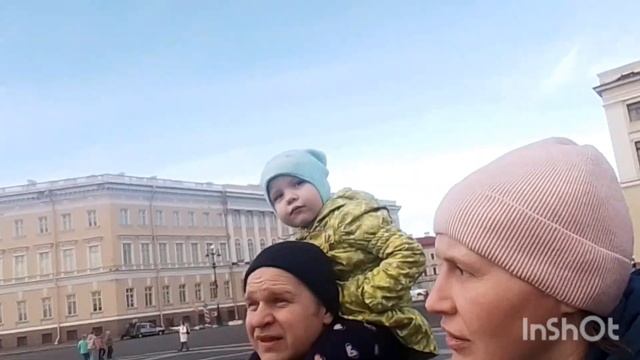 Дворцовая площадь Санкт-Петербурга. смотреть онлайн