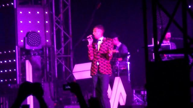 Stromae - Tous Les Mêmes (Rendez-vous) /live/ @ Sziget Festival 2014, Budapest, 14.08.2014