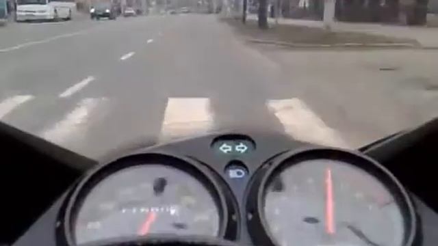 Honda CBR 125 R onboard смотреть онлайн