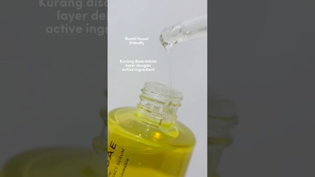 Pilih yang mana ya? Alpha Arbutin atau Vitamin C?🤔 смотреть онлайн
